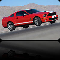 roter Shelby GT500 Mustang